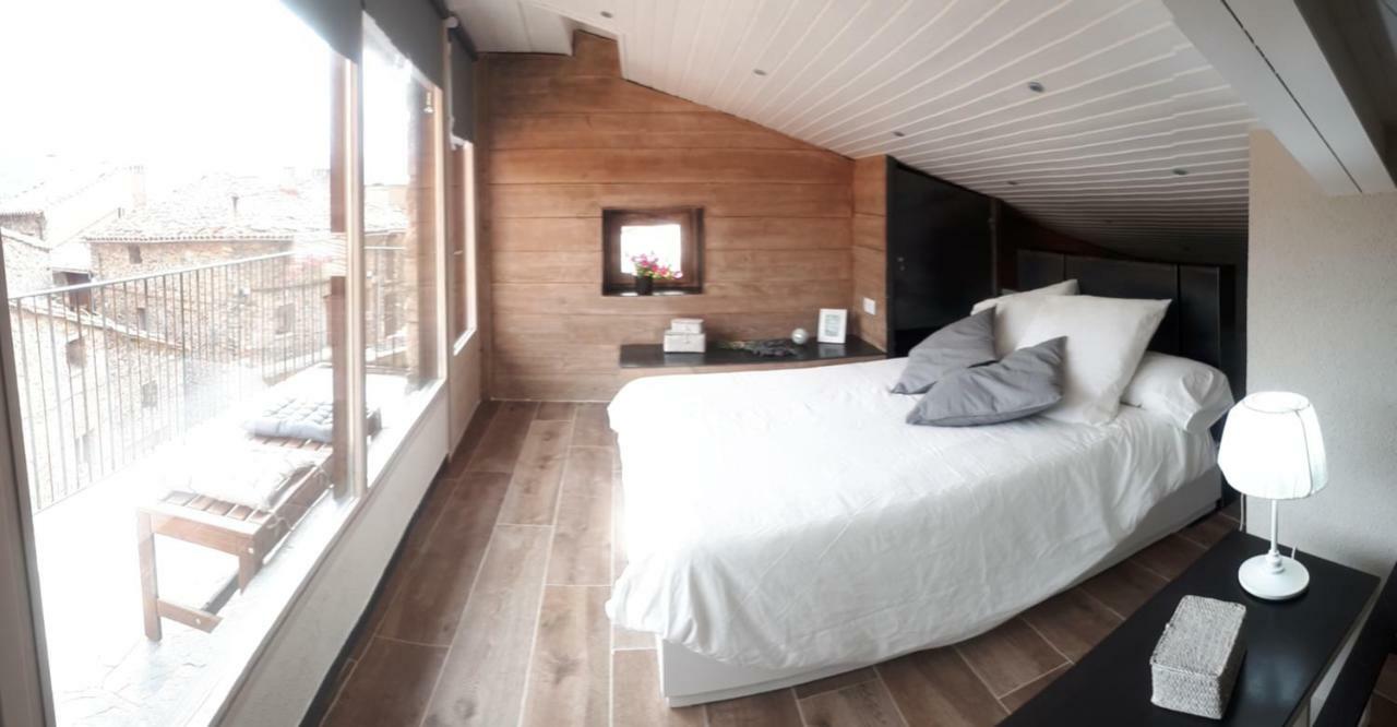 Cal Dalmau Apartaments Atic Pardines Buitenkant foto